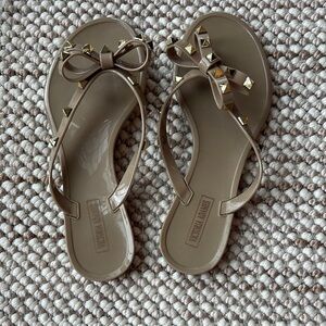 Tan Sandals with Bow